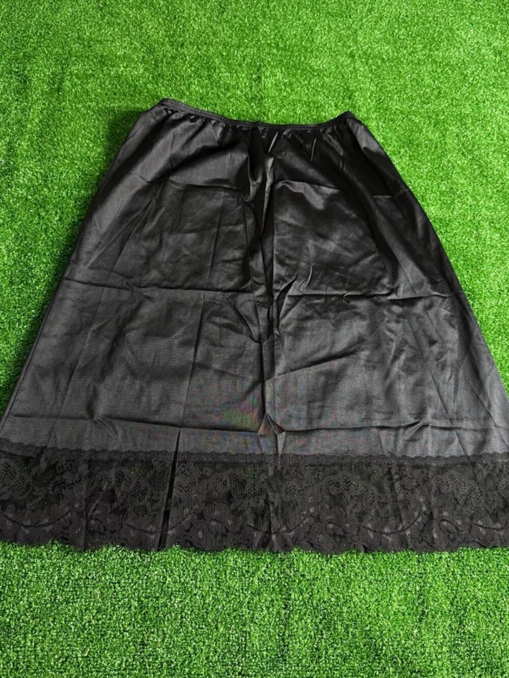 Vintage Vassarette Black Nylon Tricot Lace Details Half Slip Made in USA Size M
